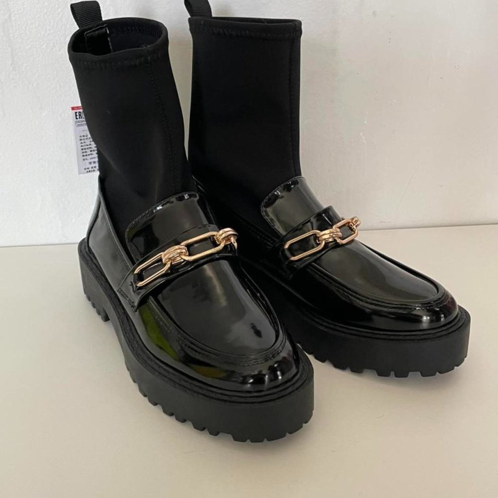 NWT zara faux sock chain loafer boot